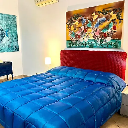 Le Di Helga Будони